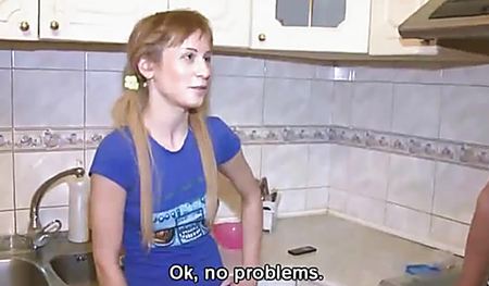 Продал свою девушку за деньги незнакомому парню